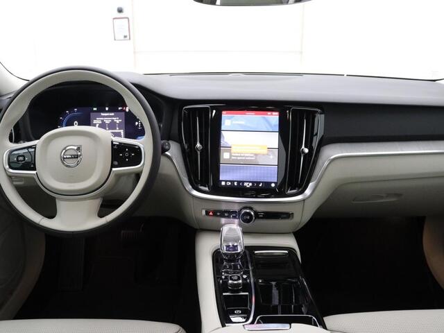 Volvo V60 2.0 T6 AWD Plus Dark | nappa leder | 19 inch