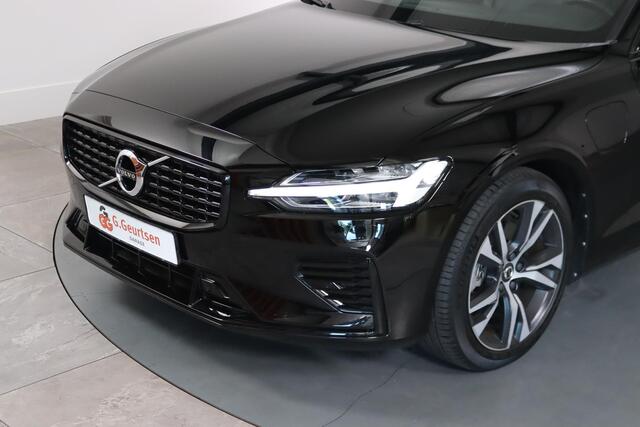 Volvo V60 2.0 T6 Recharge AWD R-Design Trekhaak, Leder, Stoel/Stuurverwarming, Camera, Dealer onderhouden!