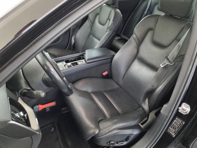 Volvo V60 2.0 B4 Inscription | Trekhaak | Keyless entry/start | Adaptive Cruise | Pilot assist | Power Seat | Memory | Leder | Stoel/stuur verwarming | Apple carplay/android auto |