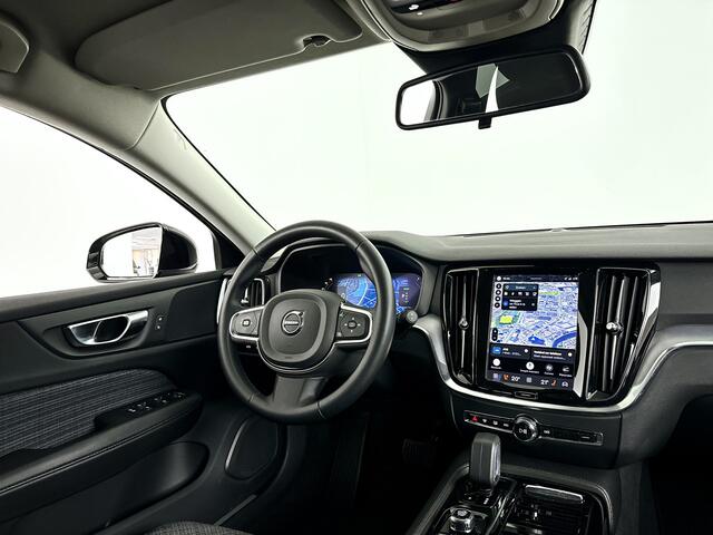 Volvo V60 T6 Plug-in hybrid AWD Essential Bright | Parkeercamera | Cruise control | Stoel- en stuurverwarming