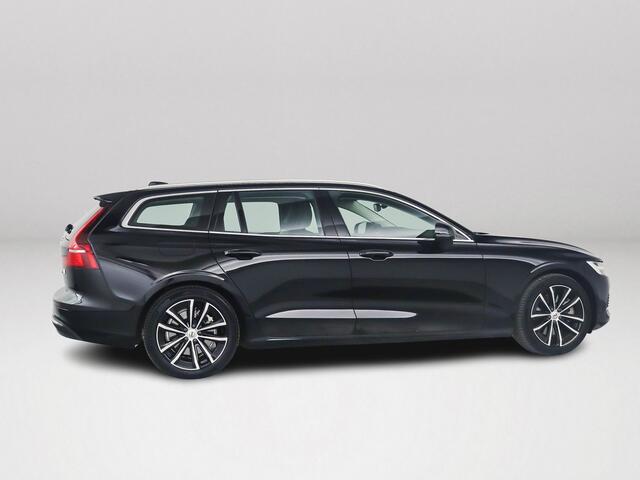 Volvo V60 T6 Plug-in hybrid AWD Essential Bright | Parkeercamera | Cruise control | Stoel- en stuurverwarming