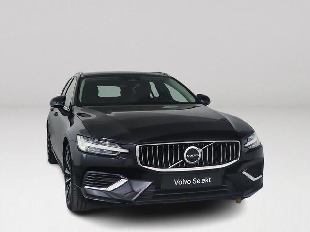 Volvo V60 T6 Plug-in hybrid AWD Essential Bright | Parkeercamera | Cruise control | Stoel- en stuurverwarming