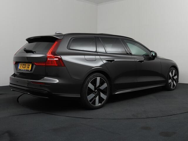 Volvo V60 2.0 T6 Plug-in hybrid AWD Plus Dark Longe Range! | Trekhaak | Pano | Camera | Pilot Assist!