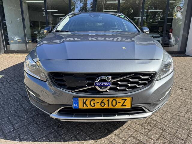 Volvo V60 CROSS COUNTRY 2.0 D3 Momentum*Navigatie*EXPORT/EX BPM*