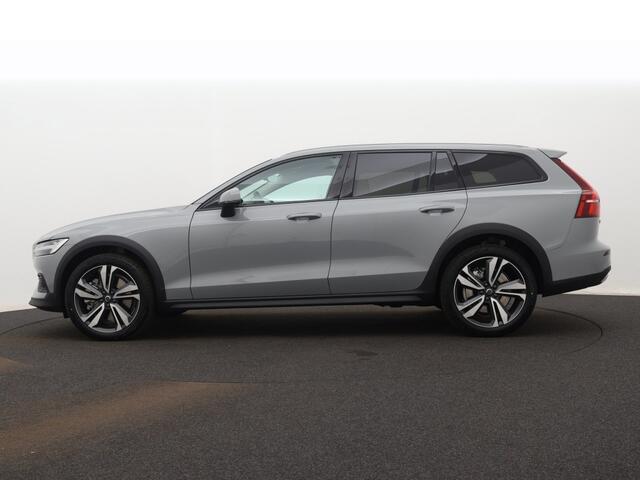 Volvo V60 CROSS COUNTRY 2.0 B5 AWD Core