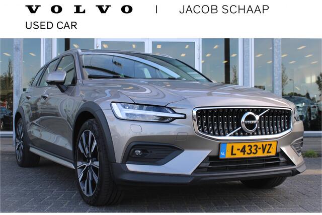 Volvo V60 CROSS COUNTRY B5 Automaat AWD Pro | Massagestoelen | Head-Up | Schuif/kanteldak | Camera | Trekhaak | Adapt. Cruise
