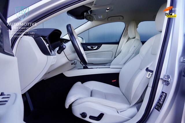 Volvo V60 CROSS COUNTRY 2.0 T5 250 PK AWD PRO AUTOMAAT / TREKHAAK / LEDER / APPLE CARPLAY / DAB / LEDER / 1e EIGENAAR / BTW AUTO / HARMAN KARDON