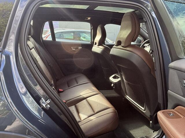 Volvo V60 CROSS COUNTRY 2.0 B5 AWD Pro Panorama dak Keyless On call