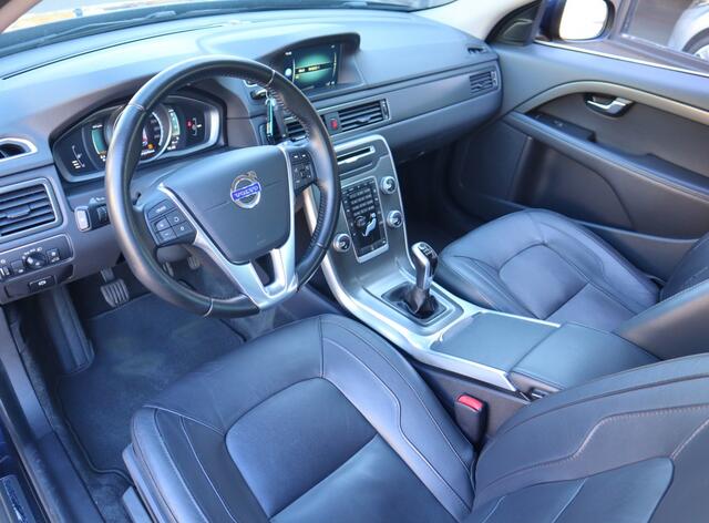 Volvo V70 2.0 T4 Polar | navi | trekh | stoelverw. | leer | 2e eigen. | bo