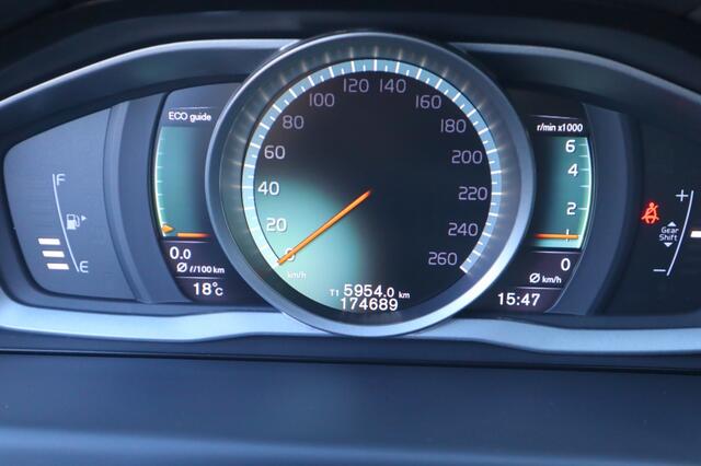 Volvo V70 2.0 T4 Polar | navi | trekh | stoelverw. | leer | 2e eigen. | bo
