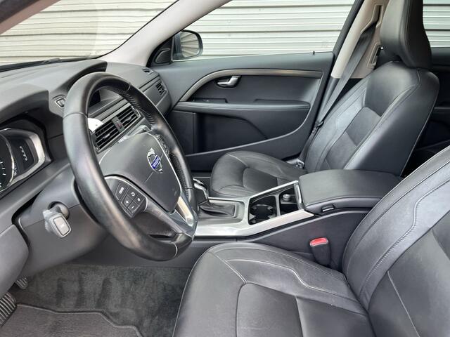 Volvo V70 2.0 T4 Polar+ / niveauregeling automatisch / Trekhaak afneembaar / Unieke V70 /