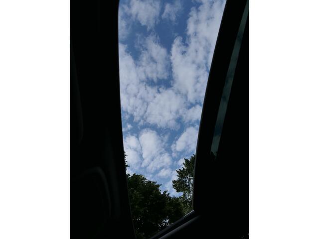 Volvo V70 2.0 T4 AUT Inscription Edition Schuifdak / Trekhaak / Stoelverwa