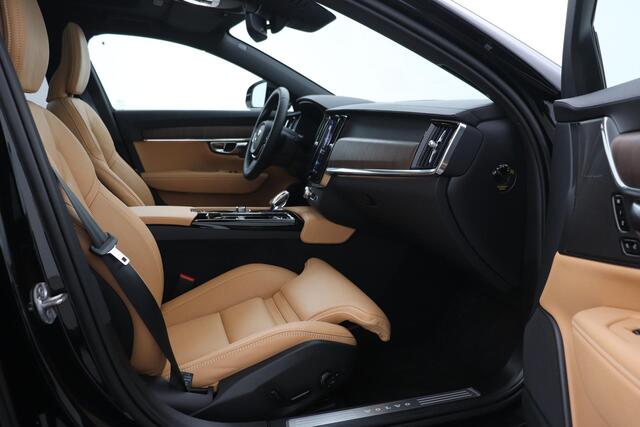 Volvo V90 T8 Plug-in hybrid Ultra Bright | Head-Up | 360° Camera | Massage+Ventilatie | Trekhaak | Panoramadak | ACC