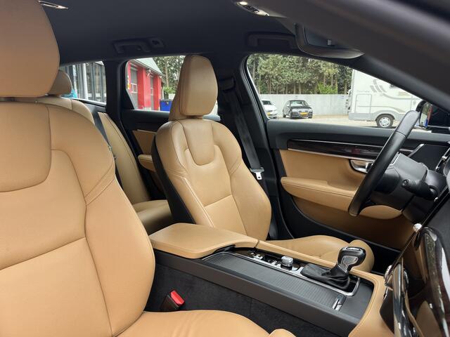 Volvo V90 2.0 T4 Momentum Pro Dealer Onderhouden