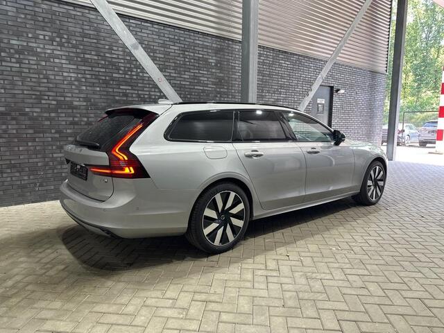Volvo V90 T6 Plug-in hybrid Ultra Dark | Bowers&Wilkins | Head-Up | Panoramadak | Trekhaak | 360° Camera