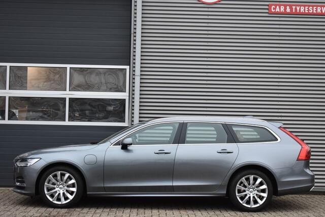 Volvo V90 T8 / INSCRIPTION / CARPLAY / LEDER / PANORAMADAK