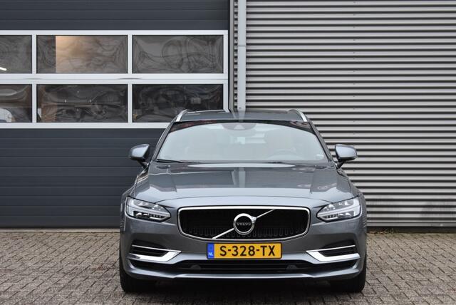 Volvo V90 T8 / INSCRIPTION / CARPLAY / LEDER / PANORAMADAK