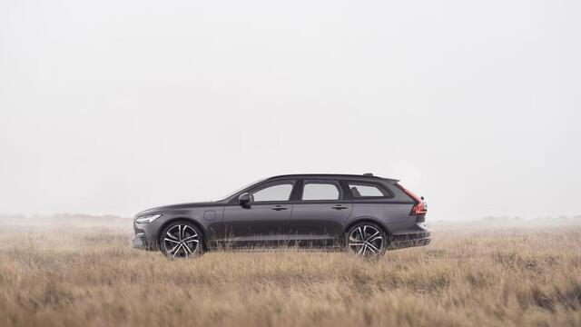 Volvo V90 T8 Plug-in hybrid AWD Ultra Executive Edition