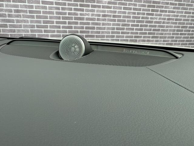 Volvo V90 2.0 T8 Plug-in hybrid AWD Ultra Executive Edition | Bowers & Wilkins | Luchtvering | Alarm | Gelaagd glas | Massage | Stoel koeling + verwarming | VOL