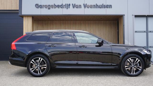 Volvo V90 Cross Country 2.0 T5 275pk! *Polestar* AWD Pano.Dak Bowers/Wilkins Sound Luchtvering Head-Up Stoelverkoeling LED 360-View *NL auto*