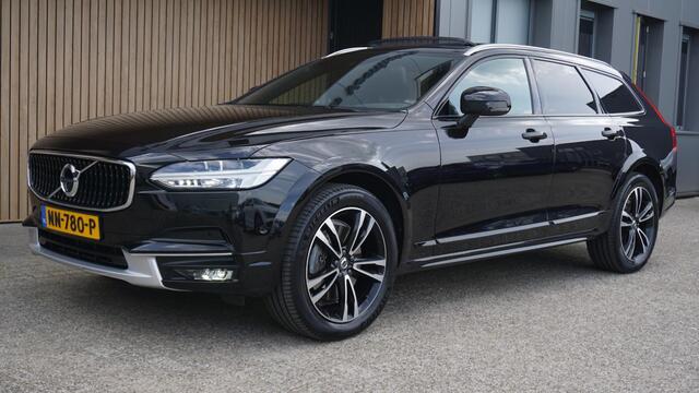Volvo V90 Cross Country 2.0 T5 275pk! *Polestar* AWD Pano.Dak Bowers/Wilkins Sound Luchtvering Head-Up Stoelverkoeling LED 360-View *NL auto*
