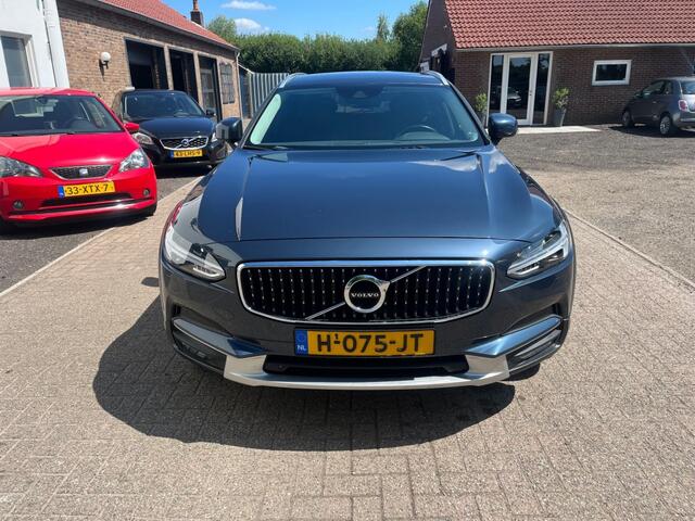 Volvo V90 T5 AWD Pro Pilot Assist Stuurverwarming Camera
