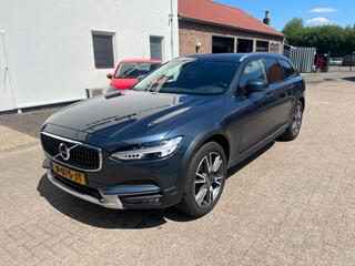 volvo-v90-t5-awd-pro-pilot-assist-s