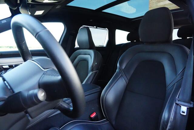Volvo V90 2.0 T6 AWD R-Design 340pk Panoramadak/Stoelverwarming/360Camera