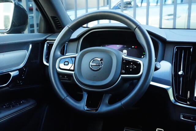 Volvo V90 2.0 T6 AWD R-Design 340pk Panoramadak/Stoelverwarming/360Camera