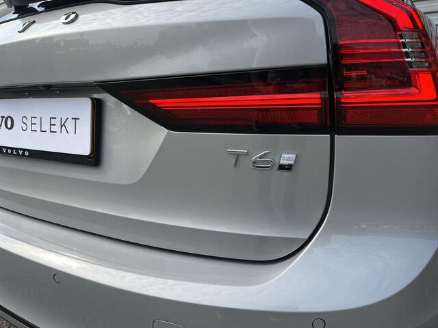 Volvo V90 T6 350pk AWD Ultra Dark / 360 Camera / Head-Up / Schuif/kanteldak / Trekhaak / BLIS /