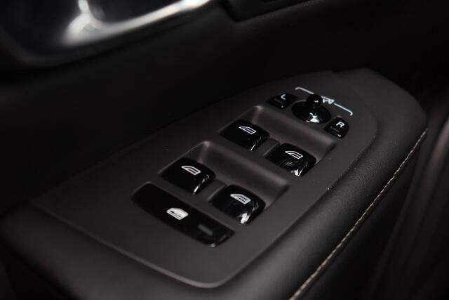 Volvo V90 T6 AWD Recharge Inscription Exclusive - Panorama/schuifdak - IntelliSafe Assist & Surround - Harman/Kardon audio - 360º Camera - Adaptieve LED koplampen - Verwarmde voorstoelen, stuur & achterbank - Head up display - Parkeersensoren voor & achter - Massag