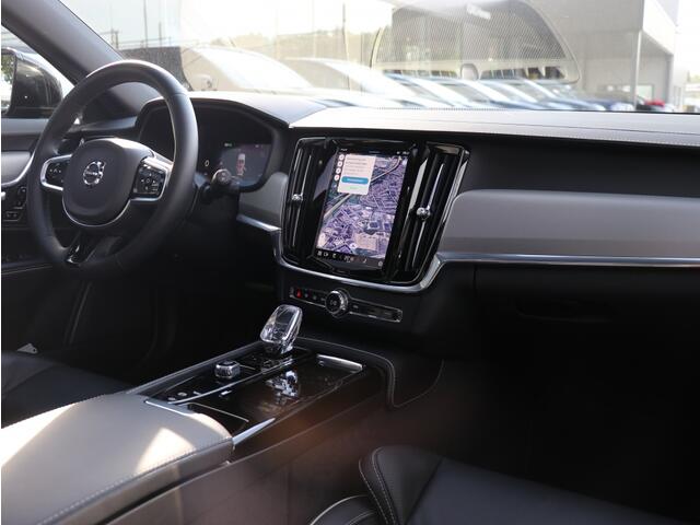 Volvo V90 2.0 T6 AWD Plus Dark I Panoramadak I Trekhaak I HarmanKardon
