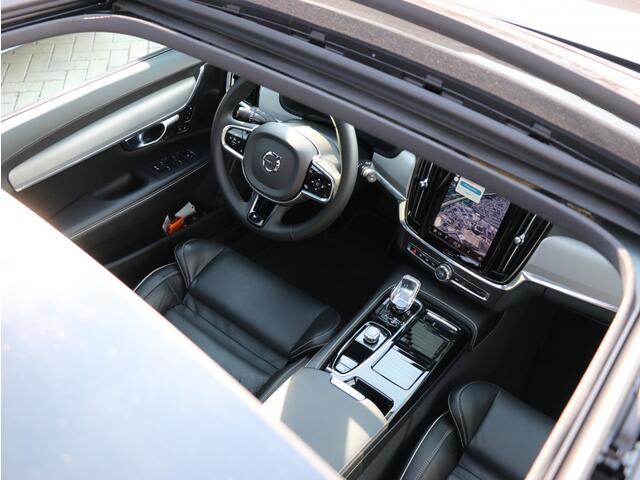 Volvo V90 2.0 T6 AWD Plus Dark I Panoramadak I Trekhaak I HarmanKardon
