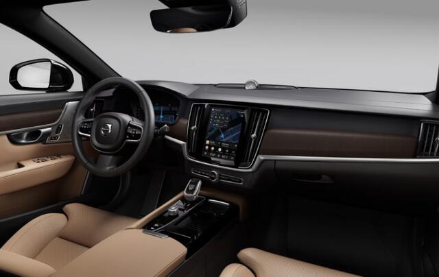 Volvo V90 2.0 T8 Plug-in hybrid AWD Ultra Executive Edition Wordt verwacht!/ Luchtvering/ Bowers & Wilkins/ Stoelventilatie/ Stoelmassage/ Gelamineerde ruiten rondom/ Stoelverwarming voor en achter/ Apple Carplay/ Android auto/ Adaptive cruise control/