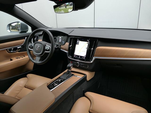 Volvo V90 T4 Inscription Standkachel / Trekhaak / Nappaleer / Apple CarPlay