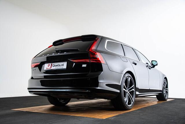 Volvo V90 2.0 T6 AWD Inscription Schuif/Kanteldak - Verwarmbaar stuurwiel - Getinte Ruiten - Verwarmbare voor/achterstoelen - Head up - Adaptive Cruise Control - Visual Park Assist - Pilot Assist - Harman Kardon -