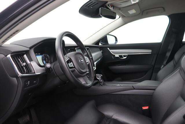 Volvo V90 T4 Momentum | Trekhaak | ACC | BLIS | Stoel+Stuurverwarming | Camera | Leder