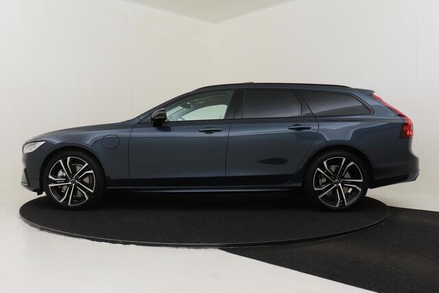 Volvo V90 T8 PLUG-IN HYBRID AWD ULTRA EXECUTIVE EDITION DARK -PANO.DAK|BOWERS&WILKINS|LUCHTVERING|360°CAM|20"|GEVENT.LEDER+MASSAGE
