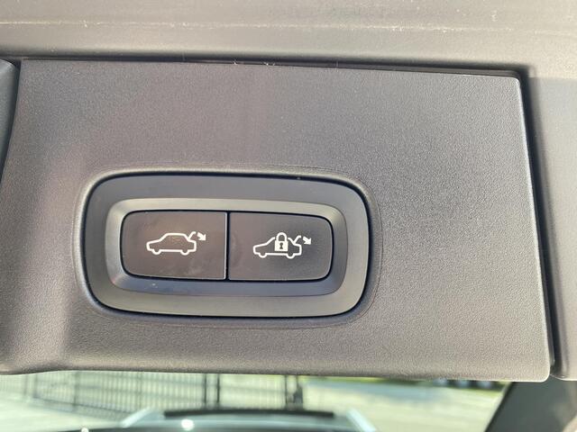 Volvo V90 2.0 T5 Momentum open dak|ACC|leder|cam