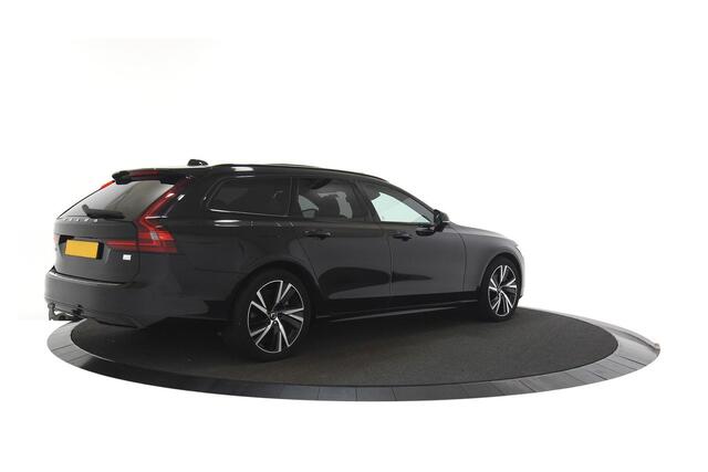 Volvo V90 2.0 T8 AWD R-Design | Luchtvering | Panoramadak | 360 Camera | Power Seats | Head Up Display | Trekhaak | Full LED |