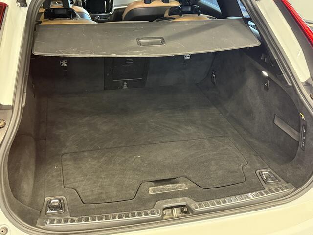 Volvo V90 2.0 D4 Inscription | Massagestoelen | Stoelventilatie | Apple Carplay