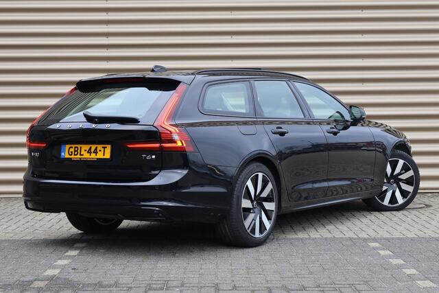 Volvo V90 T6 Plug-in hybrid AWD Ultra Dark | Gelaagd glas | Head-Up Display | Harman Kardon