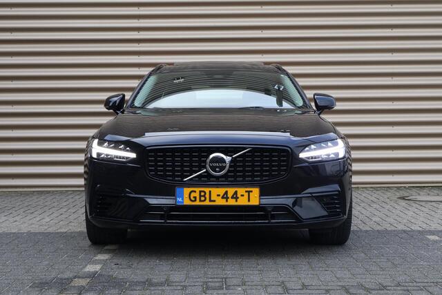 Volvo V90 T6 Plug-in hybrid AWD Ultra Dark | Gelaagd glas | Head-Up Display | Harman Kardon