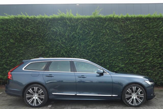 Volvo V90 2.0 T6 Plug-in hybrid AWD Ultra Bright | Luchtvering | B&W Audio | 360-camera | Head-up display | Schuif/kanteldak