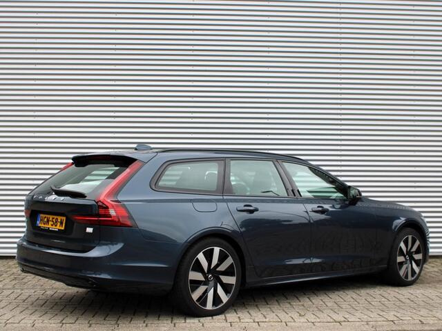 Volvo V90 T6 Plug-in hybrid AWD Ultimate Dark Automaat / Panoramadak / 360 graden camera / Volvo Alarm / Massagefunctie voorstoelen / 20" velgen