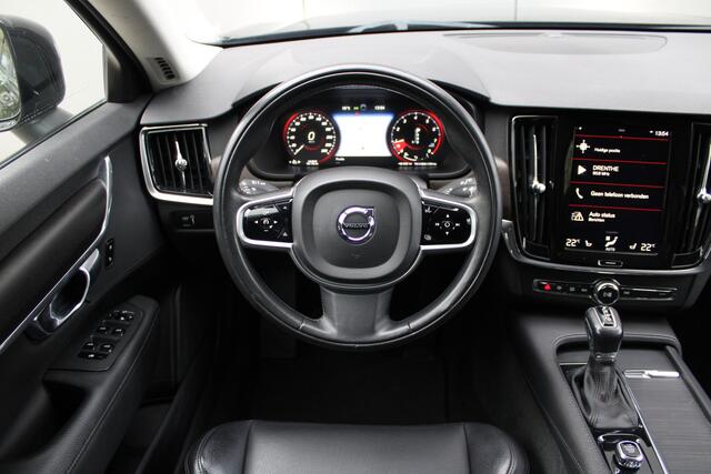 Volvo V90 Cross Country T5 AWD 90th Anniversary Edition | Trekhaak | Sport leer | Parkeer camera