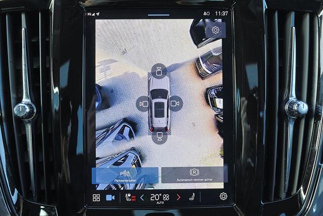 Volvo V90 T6 Recharge AWD Plus Dark - IntelliSafe Assist & Surround - 360º Camera - Harman/Kardon audio - Adaptieve LED koplampen - Verwarmde voorstoelen, stuur & achterbank - Parkeersensoren voor & achter - Elektr. bedienb. voorstoelen met geheugen - Extra getint