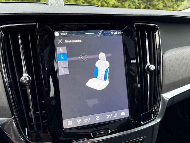 Volvo V90 T8 Plug-in hybrid AWD Ultra Dark | Bowers & Wilkins | Panoramadak | Stoelventilatie & Massage |