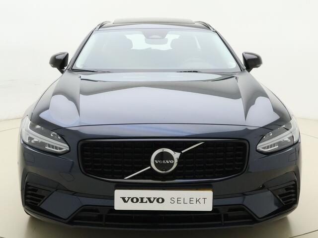 Volvo V90 T6 350pk AWD Ultra Dark / Dubbel glas / 19'' + All Season / Trekhaak / head-Up / Lederen Dashboard / Stoel + Stuurw. Verwarming / Full-LED / 360 Camera / Keyless /