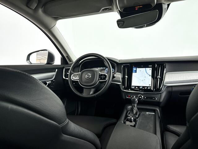 Volvo V90 T5 Momentum | Stoelverwarming | Navigatie | Park Assist